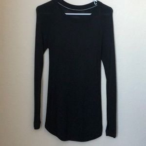 Women’s Lululemon sweater